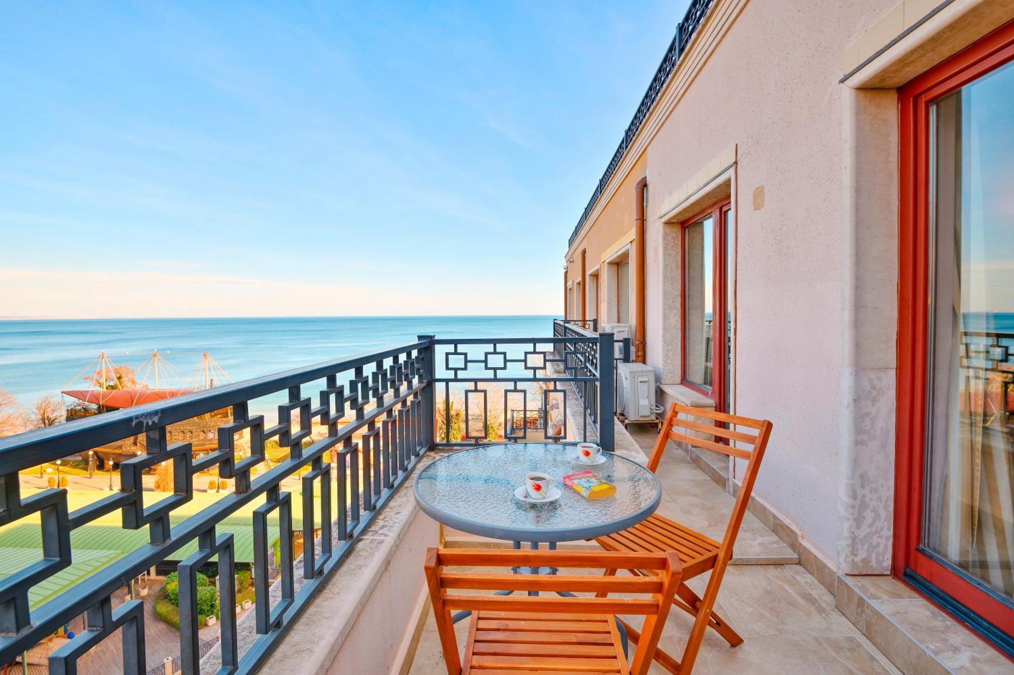 Luxury Apartment Zlatna Kotva Golden Sands Bagian luar foto