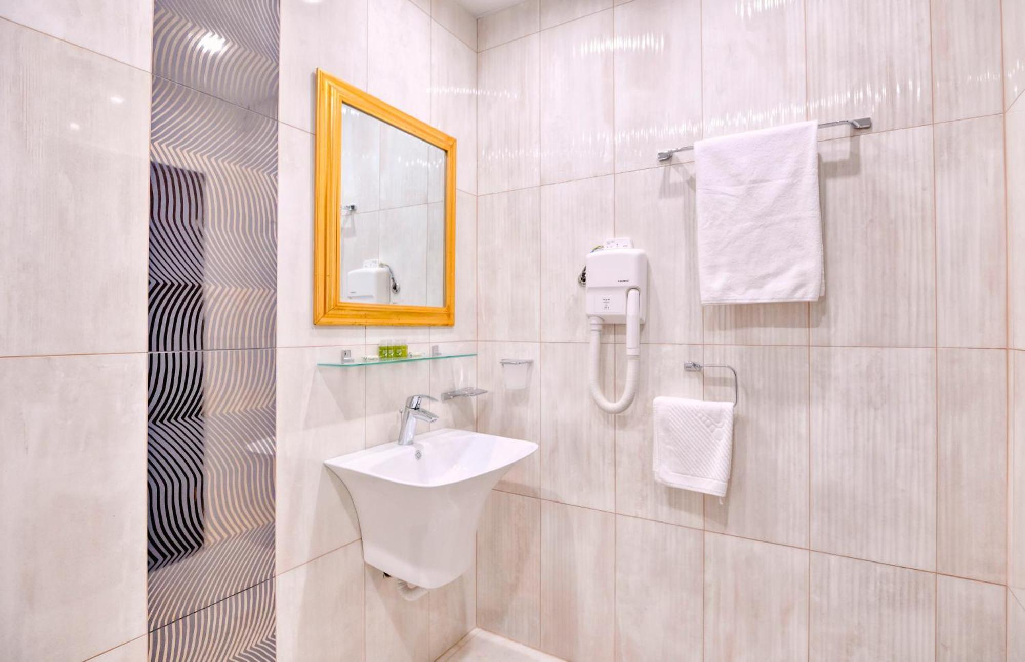 Luxury Apartment Zlatna Kotva Golden Sands Bagian luar foto